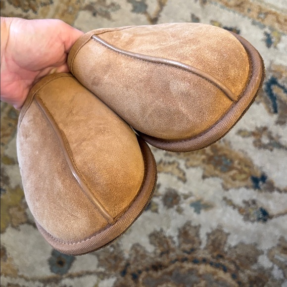UGG Mens Scuff Suede Slippers in Chestnut, Size 12 main image 5